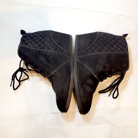 ✨💕Bongo Kedzie Black Faux Suede Ankle Boots Booties Zipper Side 6.5 - Picture 6 of 9